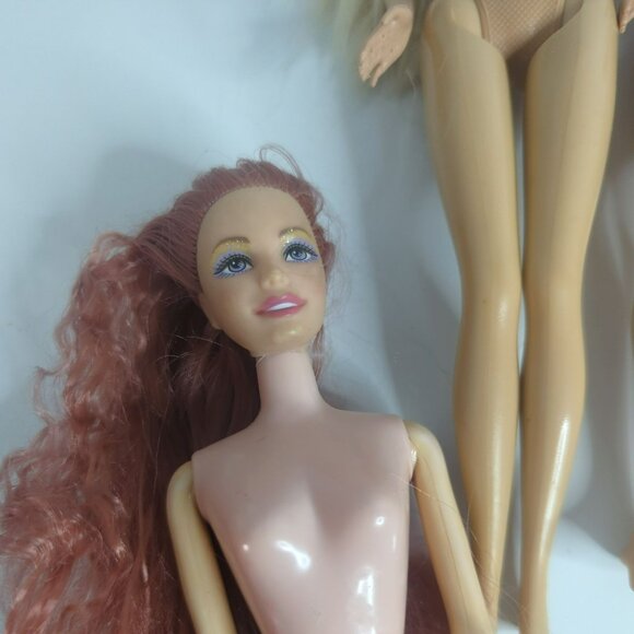 Assorted Barbie Dolls For Fodder Parts Repairs Nude Various Conditions Lot of 8 - Picture 3 of 7